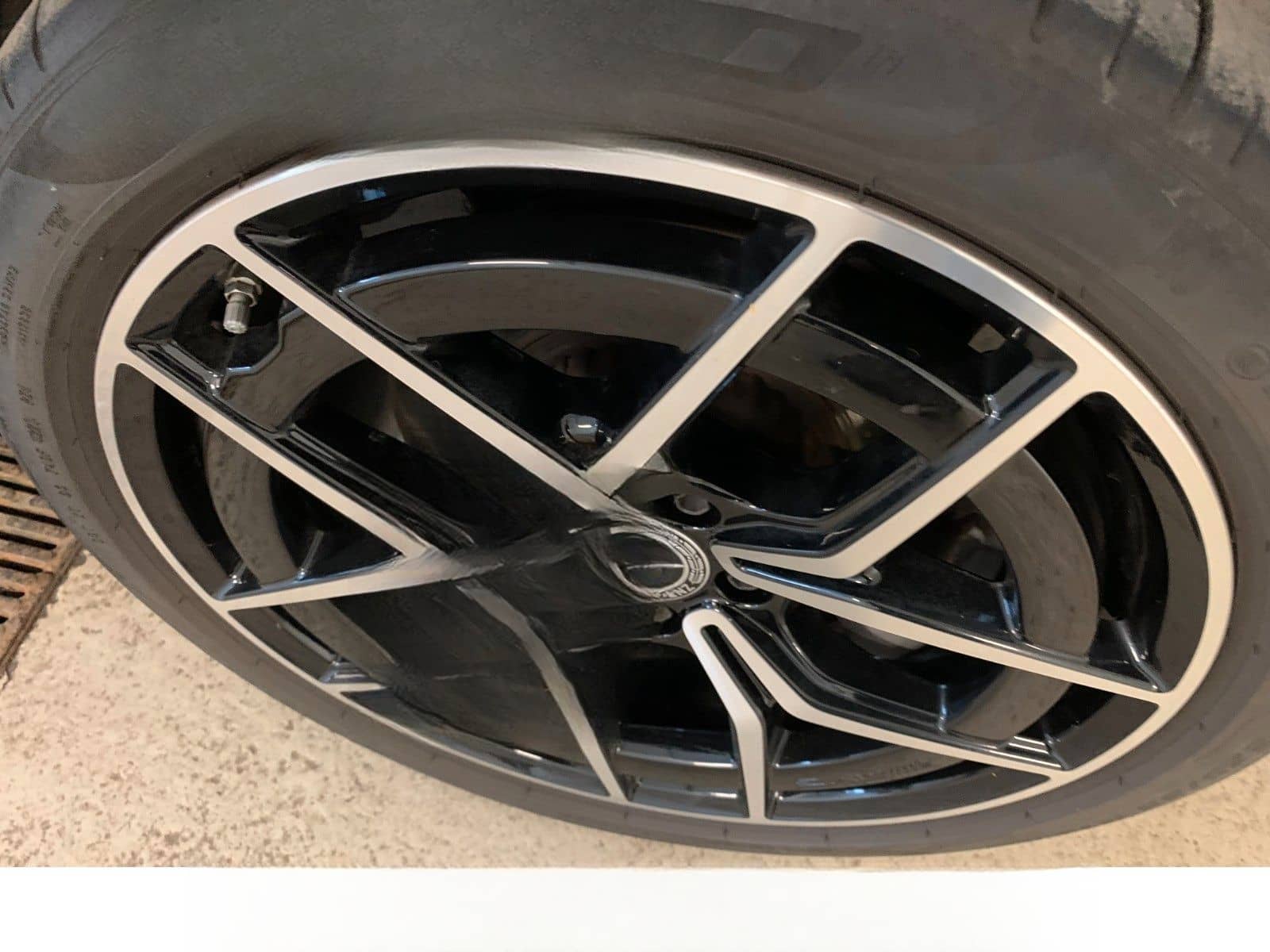 Mercedes-Benz E 300 de 4M AMG 19"|DISTRONIC|360°|MASSAGE|HUD foto 9