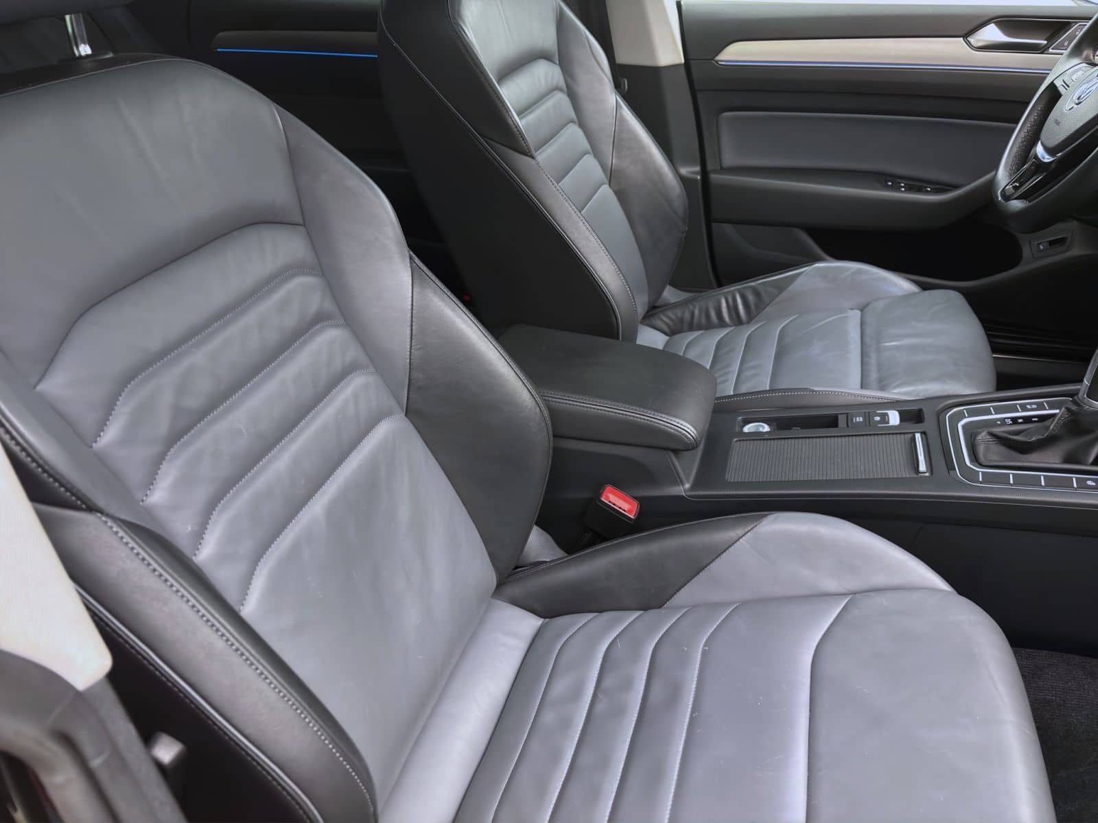 Volkswagen Arteon 2.0 TDI DSG ELEGANCE PANO AHK KAMERA ACC foto 16