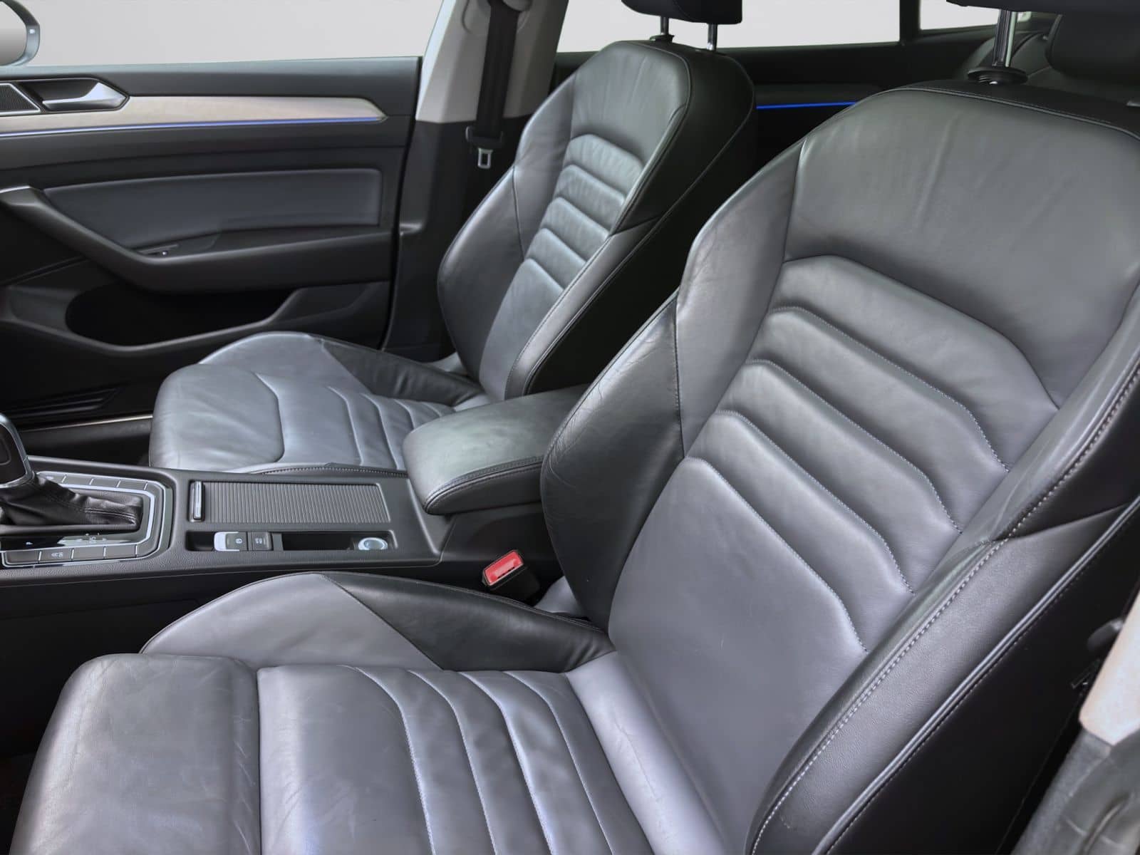 Volkswagen Arteon 2.0 TDI DSG ELEGANCE PANO AHK KAMERA ACC foto 9