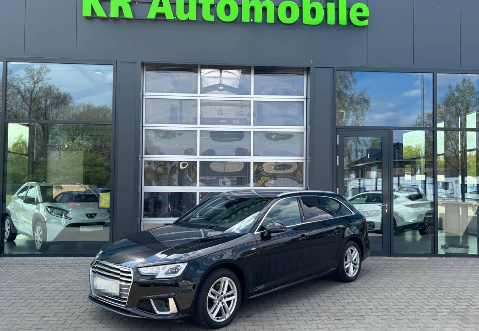 Audi A4 Avant 40 TFSI sport foto 2