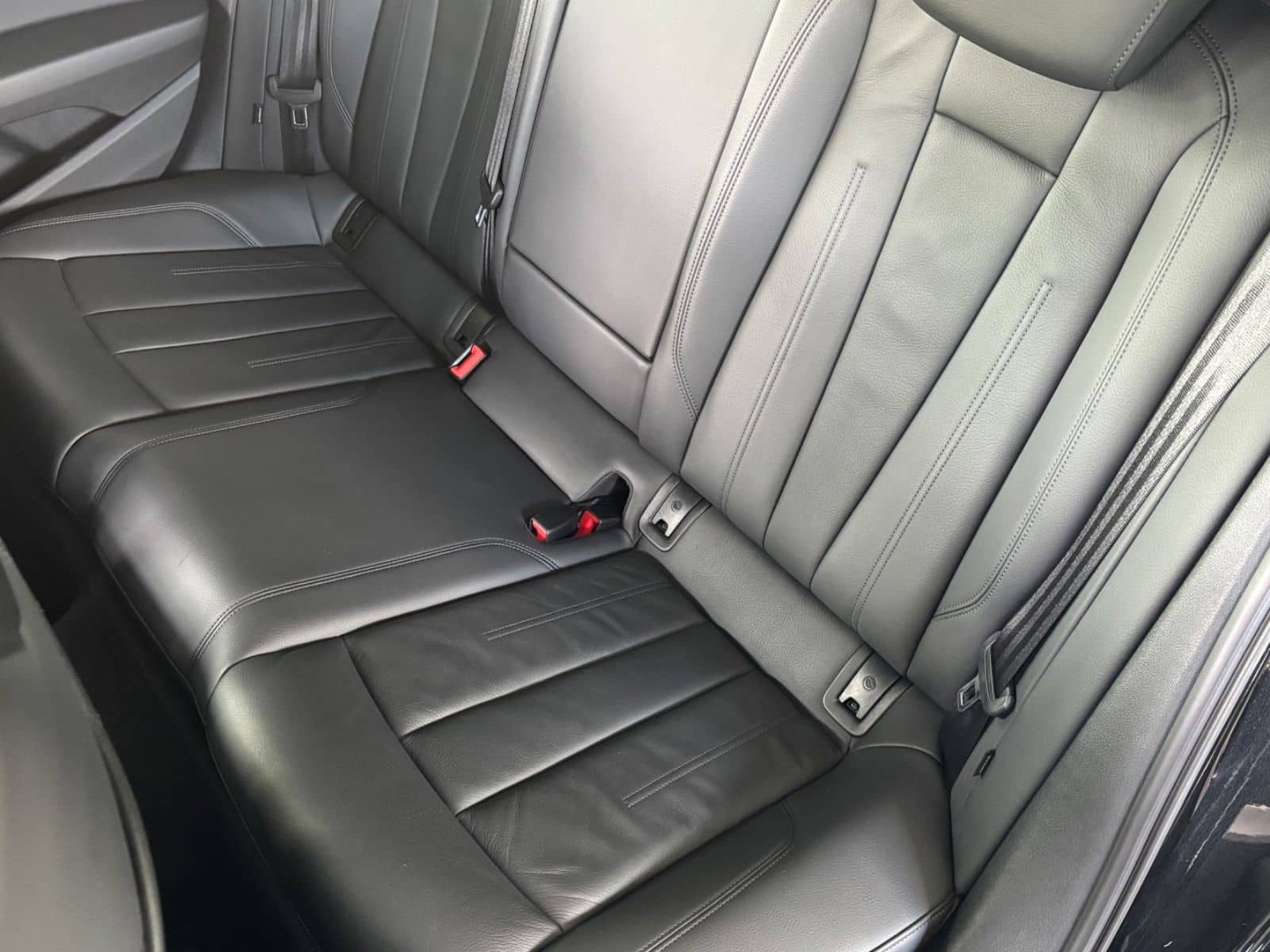 Audi A4 Avant 40 TFSI sport foto 11