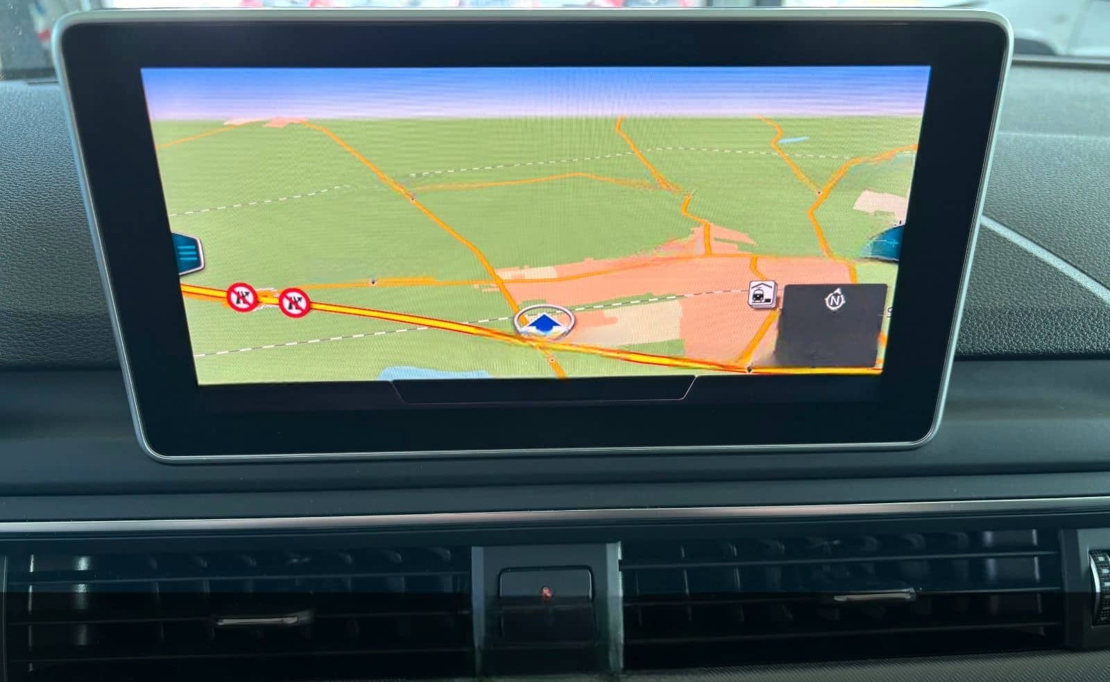 Audi A4 Avant 40 TFSI sport foto 15