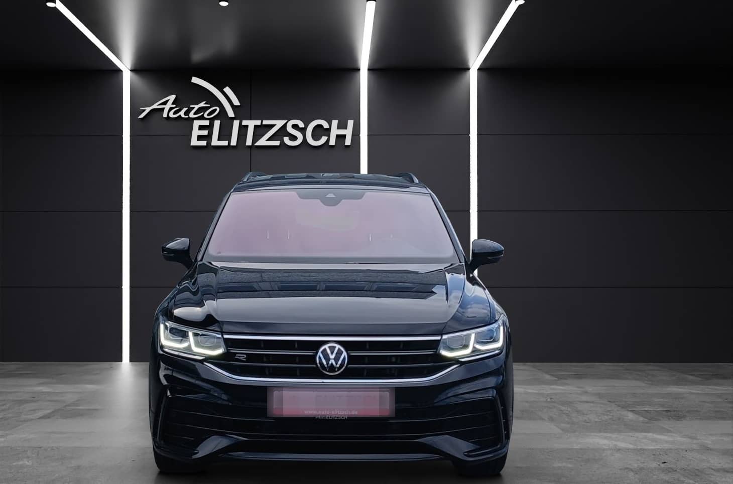 Volkswagen Tiguan Allspace TSI R-Line DSG 4M Matrix AHK Nav foto 8