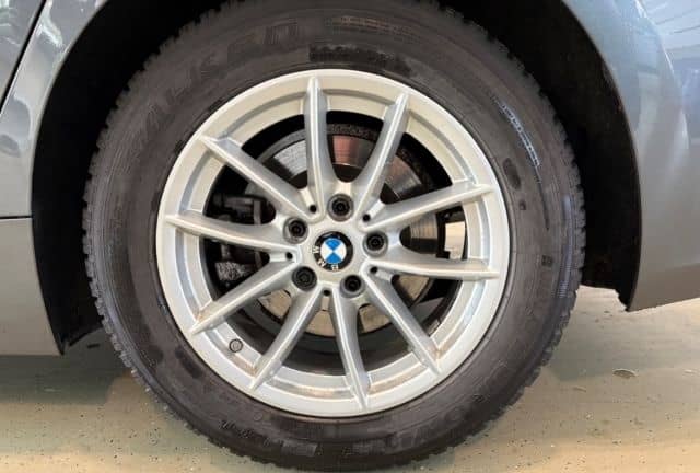 BMW 320 d Touring Navi LED Sportsitze Sitzhzg Tempom foto 17