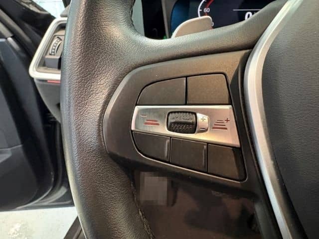 BMW 320 d Touring Navi LED Sportsitze Sitzhzg Tempom foto 9