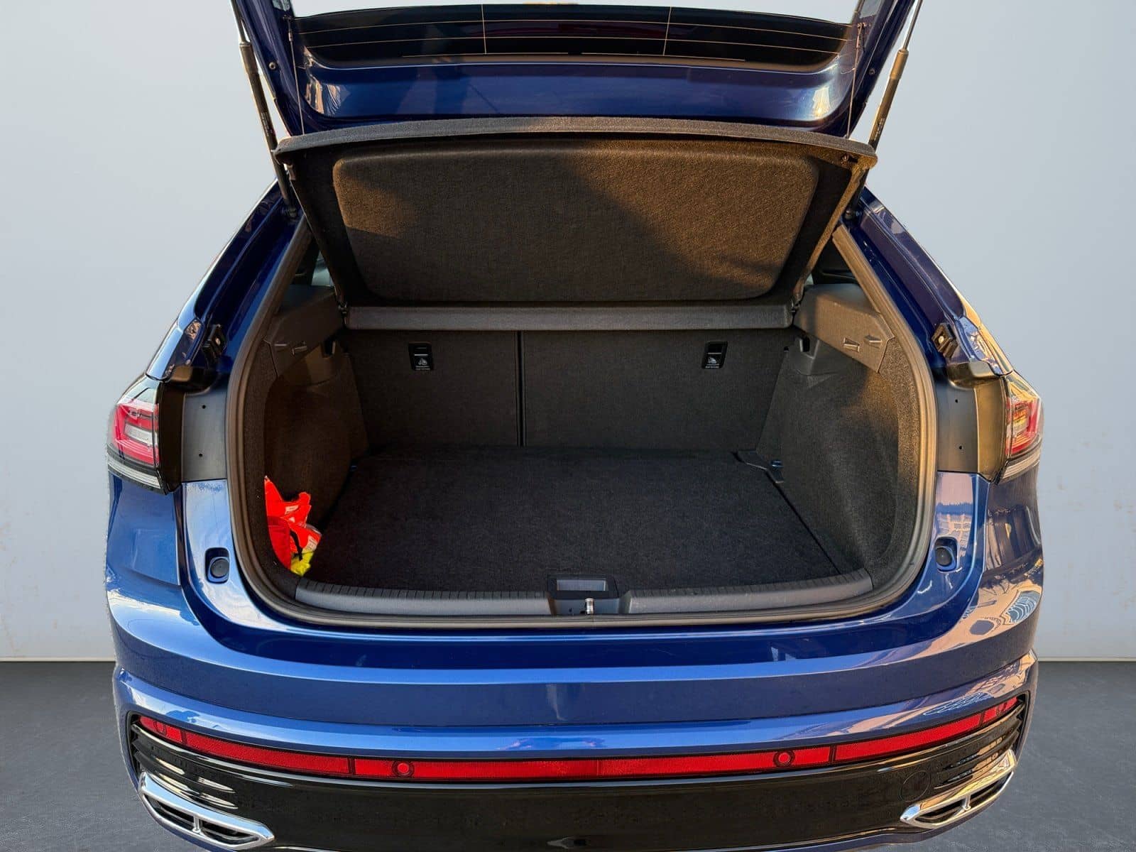 Volkswagen Taigo R-Line 1.0 TSI DSG Rückfahrkamera Sitzheiz foto 14