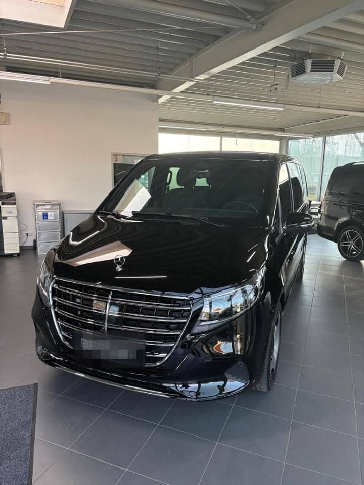 Mercedes-Benz V 300 d Lang 4M Exclusive Pano Airmatic AHK foto 2