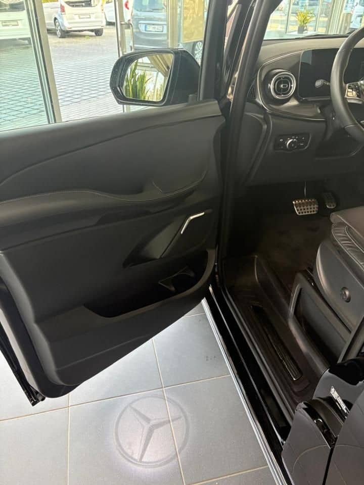 Mercedes-Benz V 300 d Lang 4M Exclusive Pano Airmatic AHK foto 9