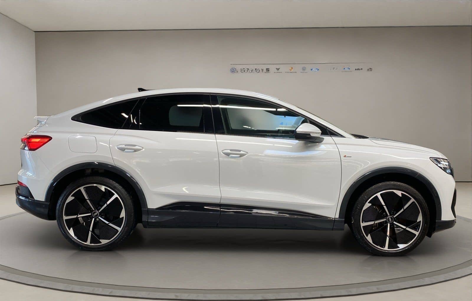 Audi Q4 e-tron Sportback quattro 50 e-tron S-line ACC foto 6