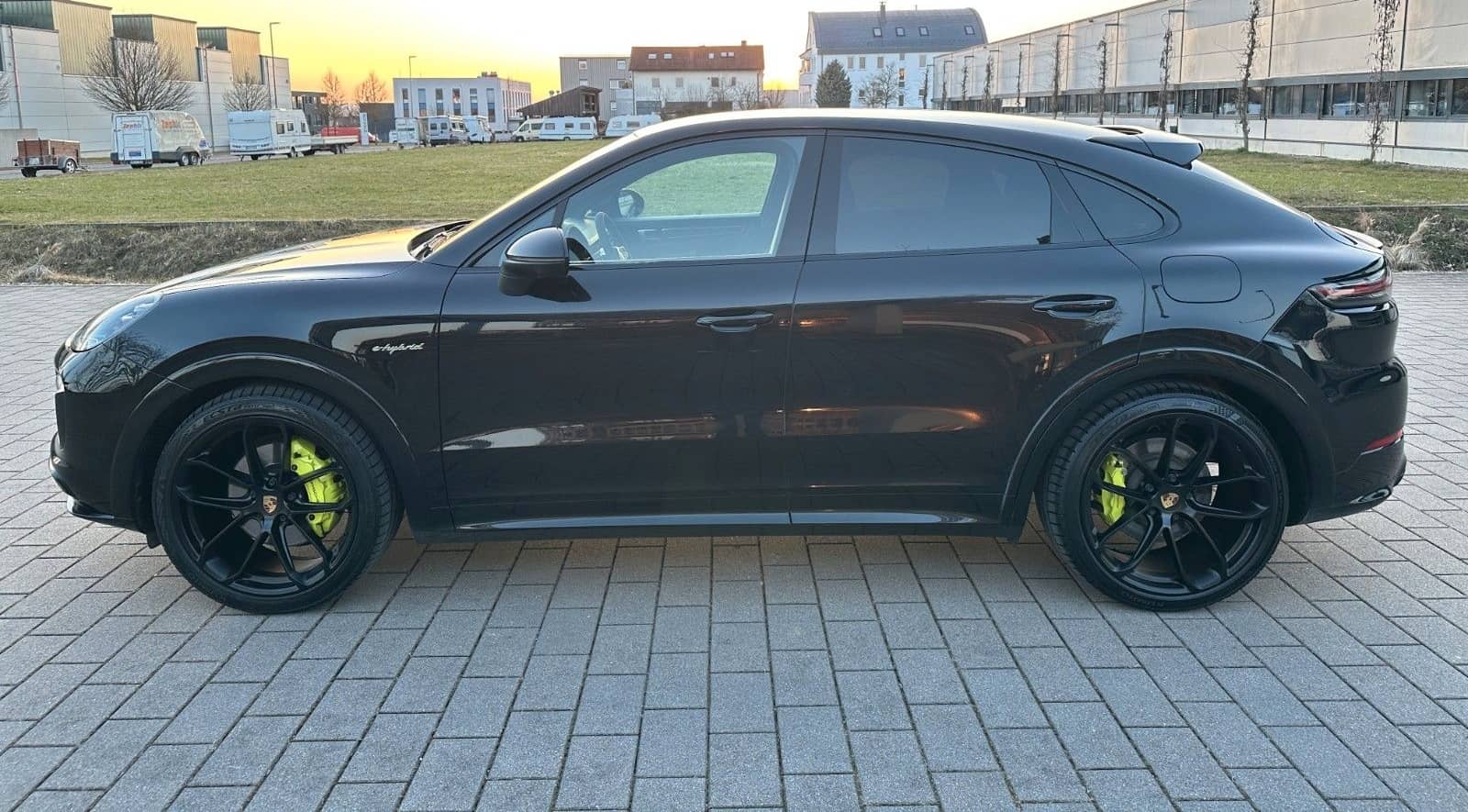 Porsche Coupe E-Hybrid Leichtbau/Carbon/360/22 Zoll..... foto 2
