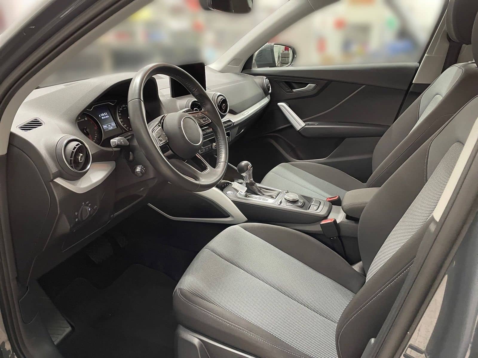 Audi Q2 35 TFSI design *AHK*PARKSENSOR*LED* foto 11