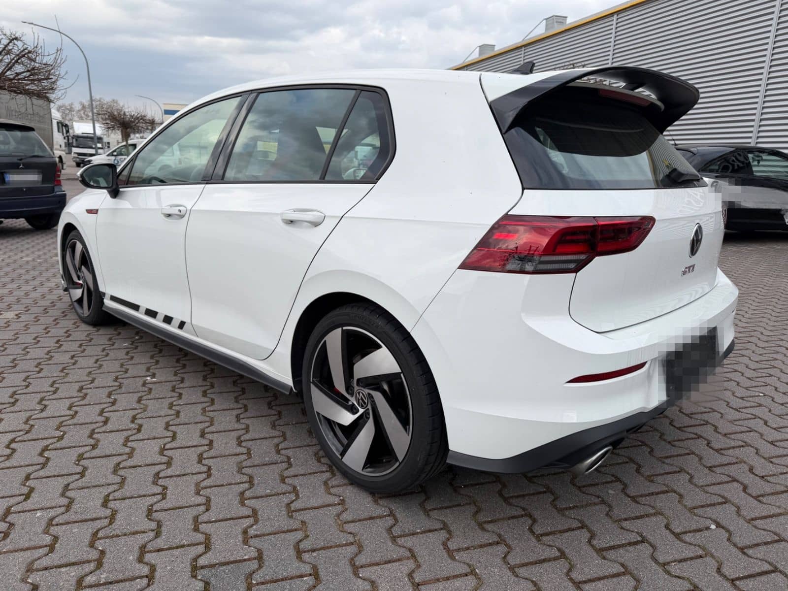 Volkswagen Golf VIII Lim. GTI Clubsport foto 3