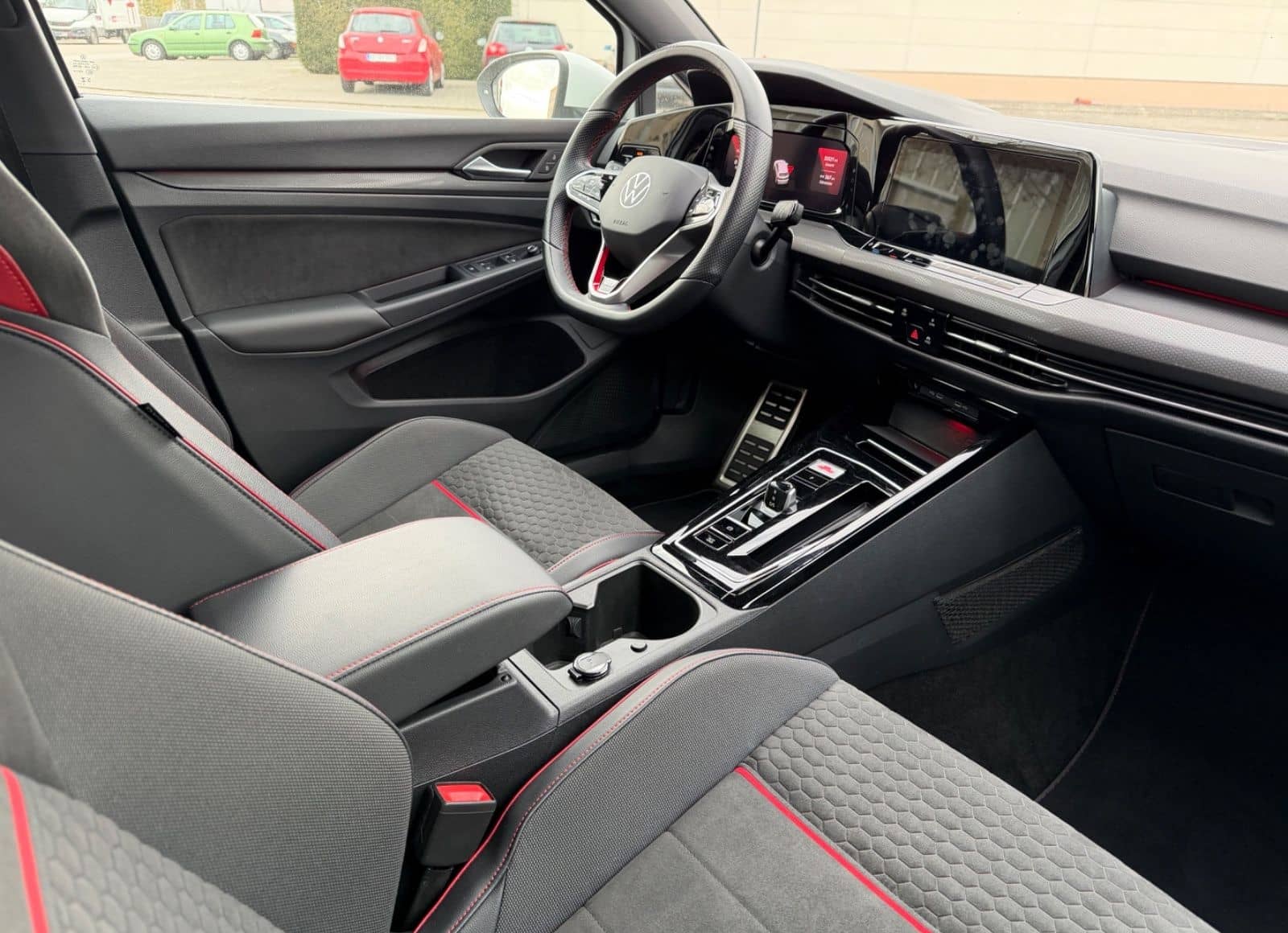 Volkswagen Golf VIII Lim. GTI Clubsport foto 5