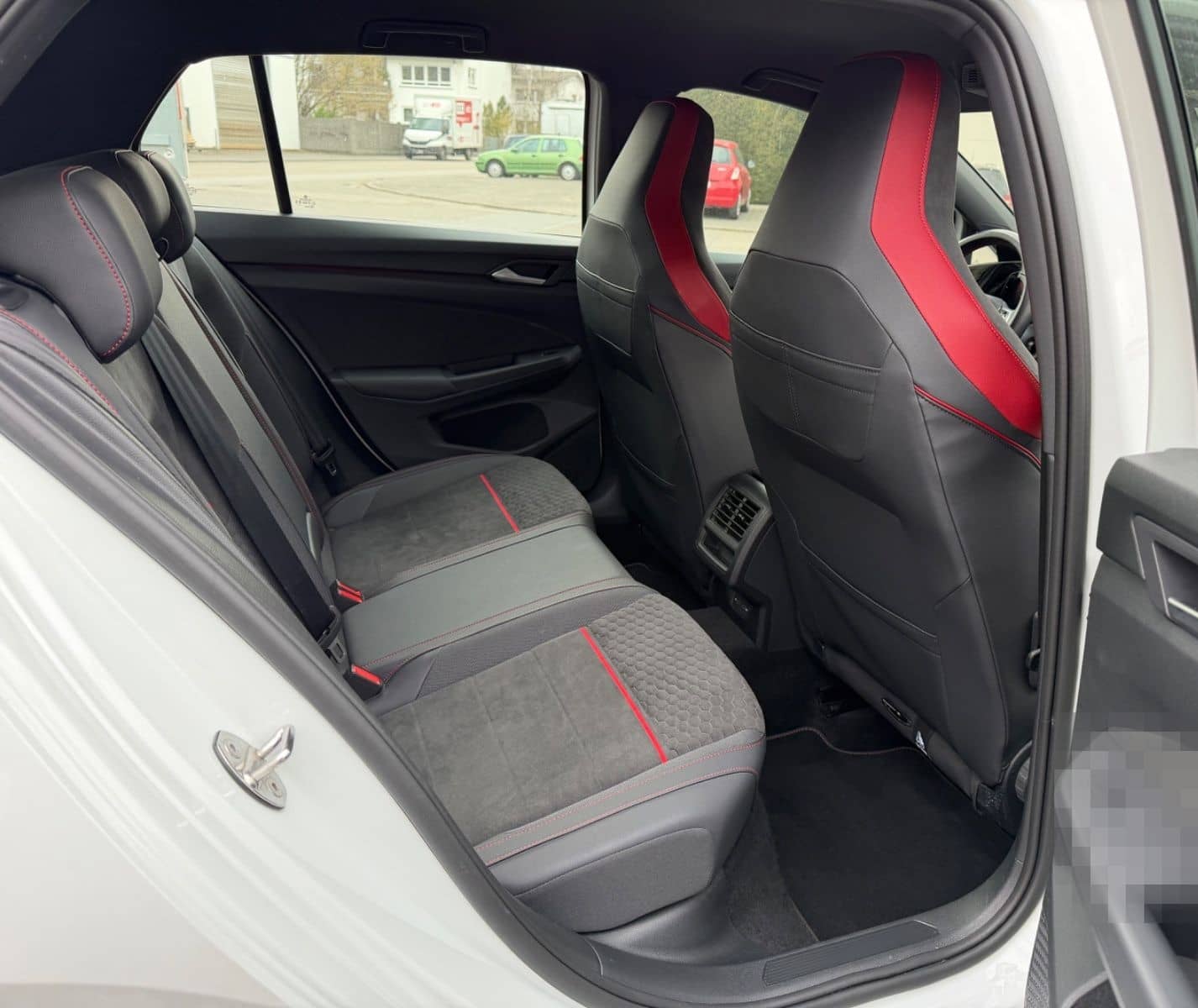 Volkswagen Golf VIII Lim. GTI Clubsport foto 7