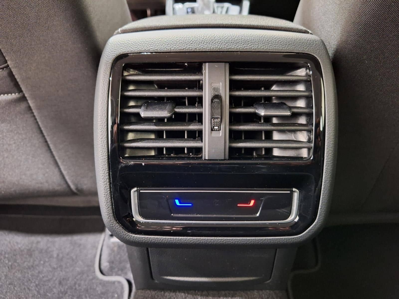 Volkswagen Passat Variant 2.0 TDI DSG Business LED|ACC|RFK| foto 16