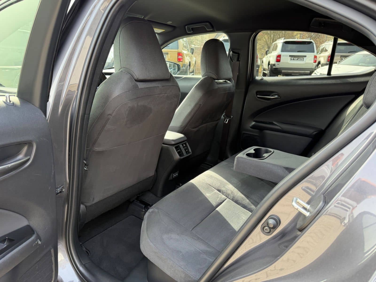 Lexus UX 250 h Style.LED.ACC.Kamera. foto 16