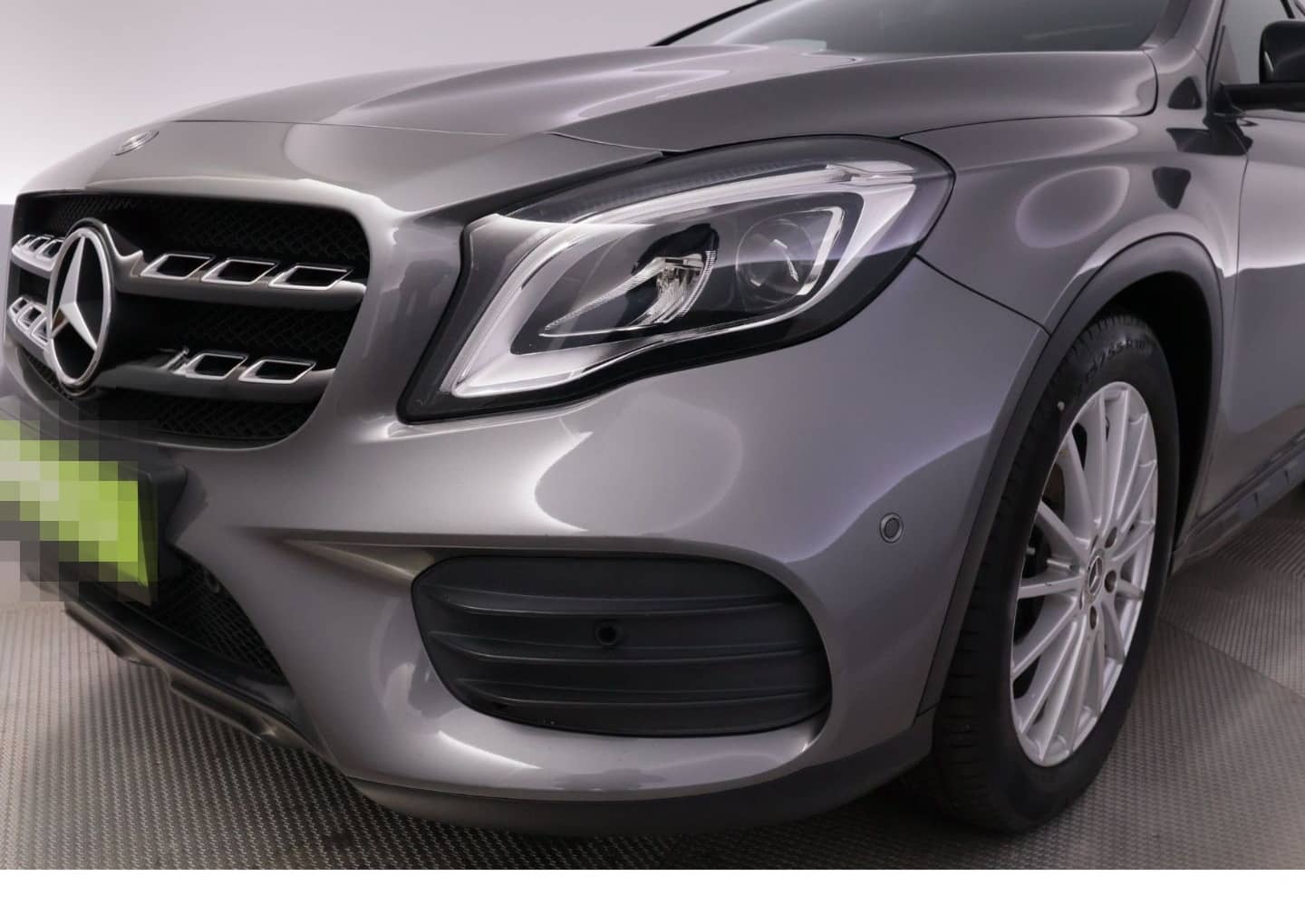 Mercedes-Benz GLA 200 7G-DCT AMG Line+LED+PANO+KAMERA+TEMPO foto 14