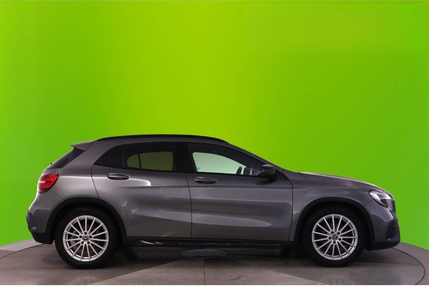 Mercedes-Benz GLA 200 7G-DCT AMG Line+LED+PANO+KAMERA+TEMPO foto 3