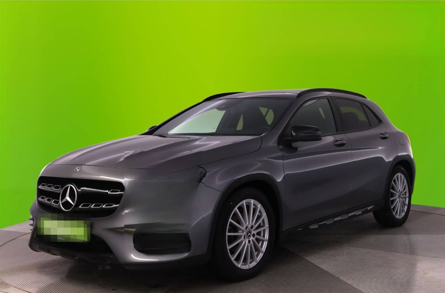 Mercedes-Benz GLA 200 7G-DCT AMG Line+LED+PANO+KAMERA+TEMPO foto 9