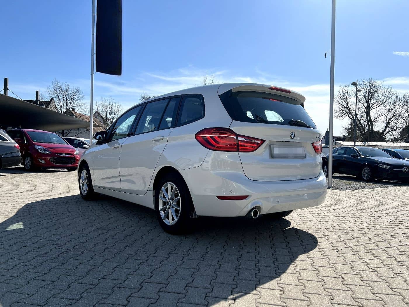 BMW 216d Gran Tourer Advantage *7 Sitze LED Navi SHZ foto 2