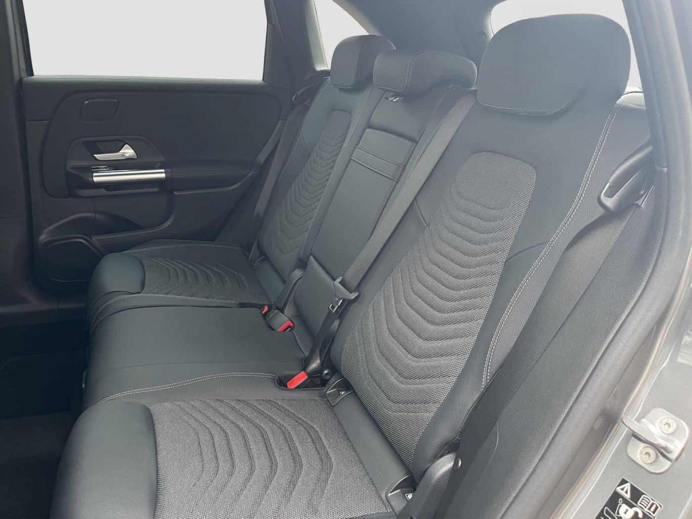 Mercedes-Benz B 180 Progr.-Adv.-Pl.*Wint.-P*Nav.-Prem.*LED*AHV foto 16