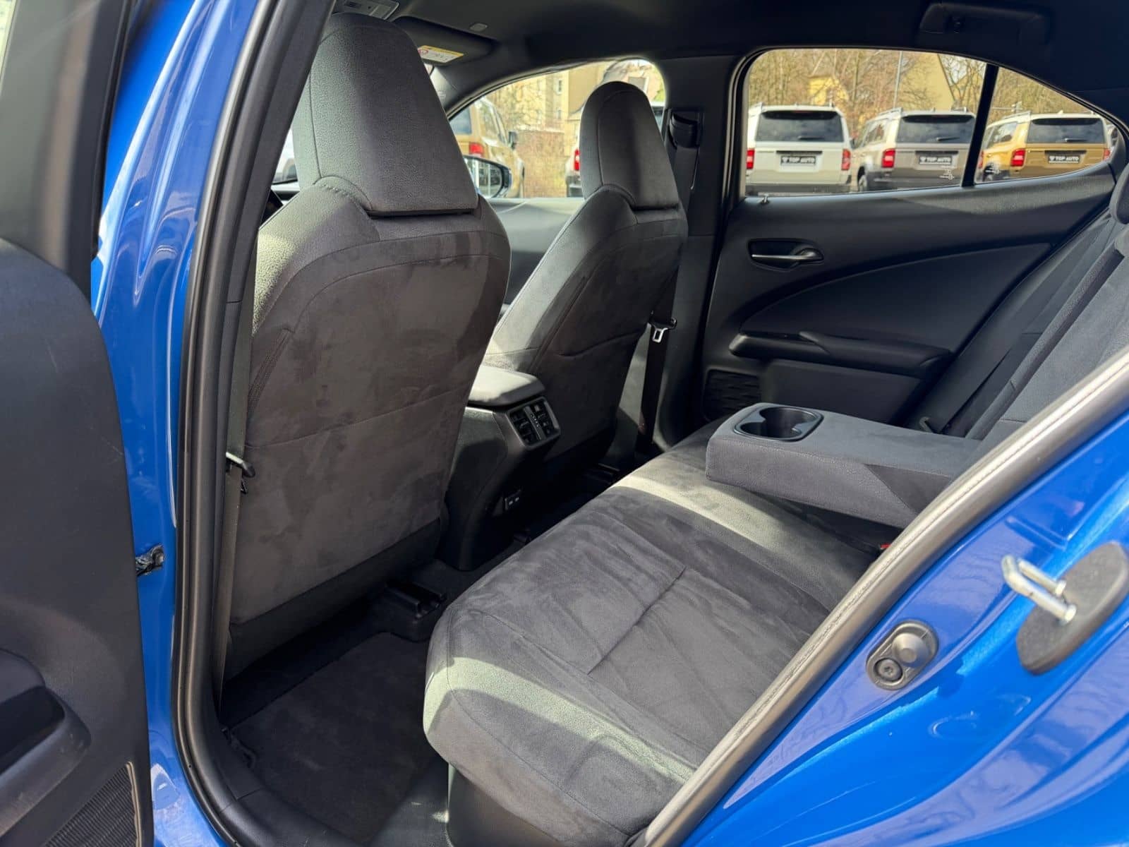 Lexus UX 250 h Style.LED.ACC.Kamera. foto 17