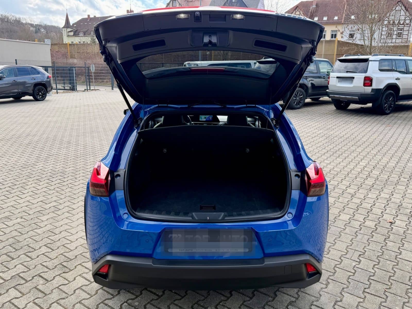 Lexus UX 250 h Style.LED.ACC.Kamera. foto 6