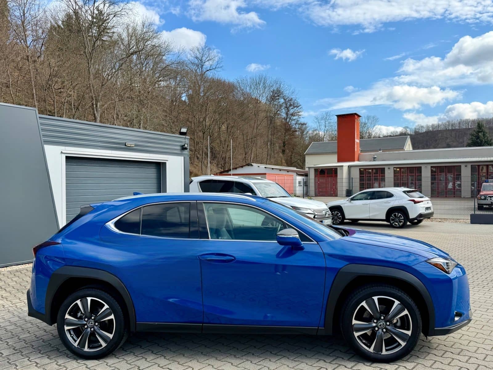 Lexus UX 250 h Style.LED.ACC.Kamera. foto 9