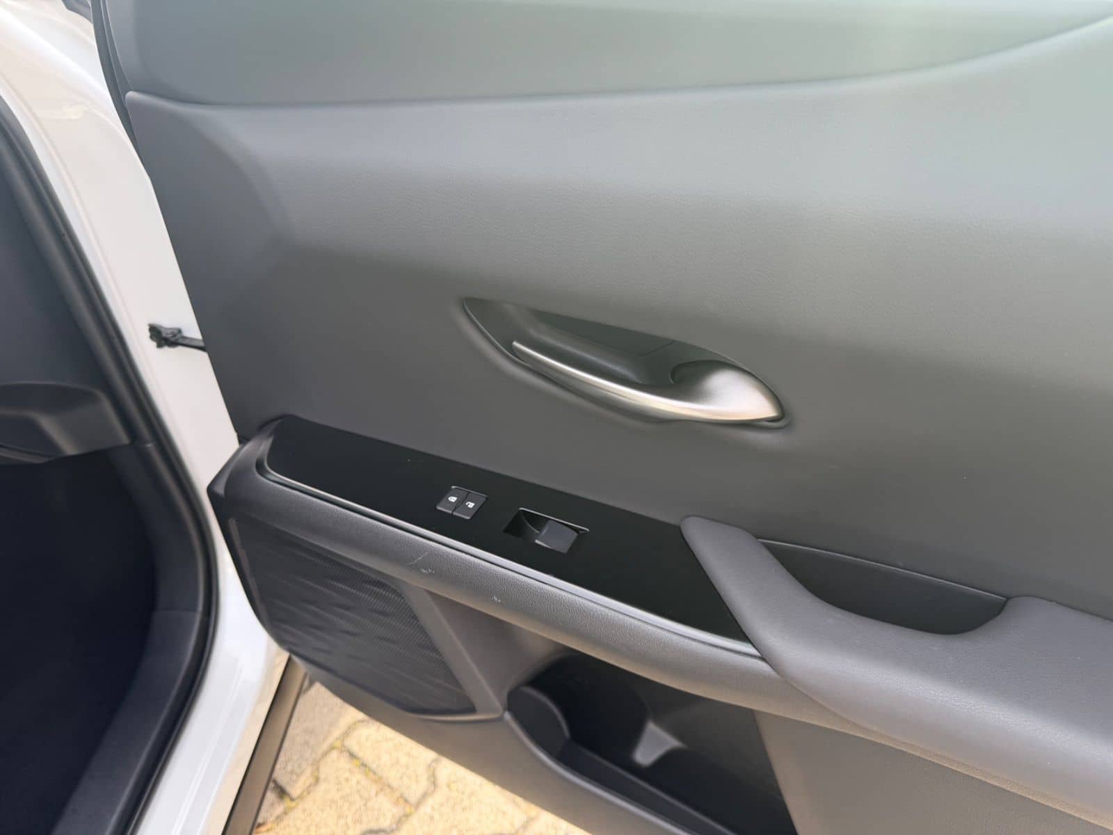 Lexus UX 250 h Style.LED.ACC.Kamera. foto 16