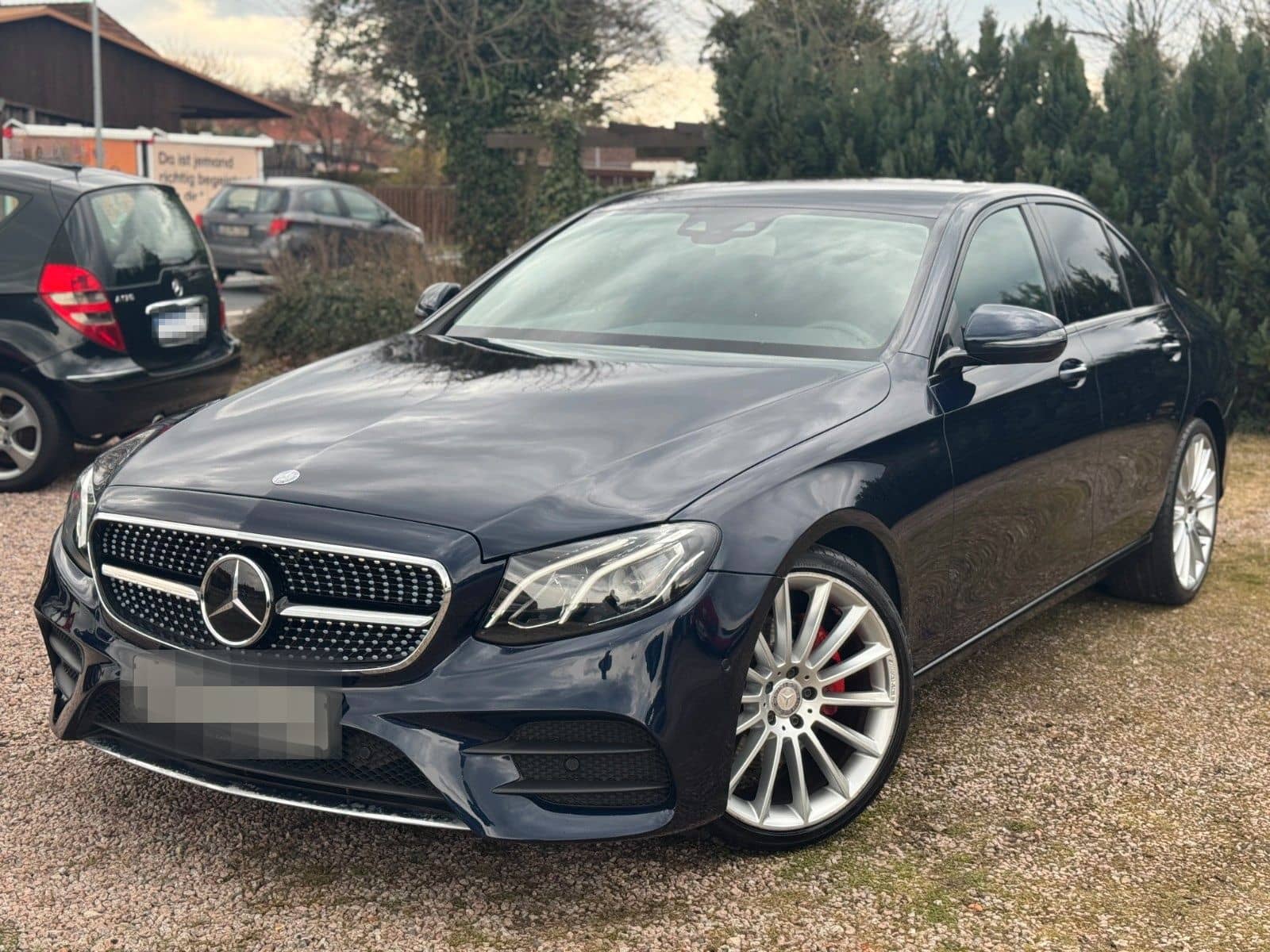 Mercedes-Benz E220d AMG Auto.*NAVI*KAMERA*SITZHZG*PDC* foto 1