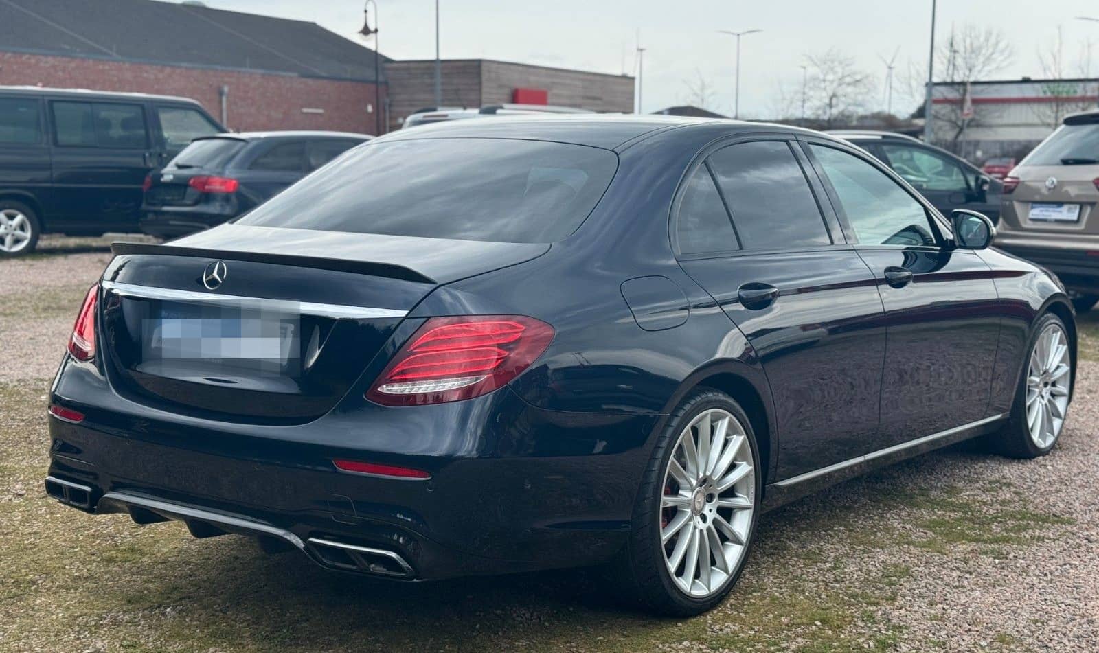 Mercedes-Benz E220d AMG Auto.*NAVI*KAMERA*SITZHZG*PDC* foto 4