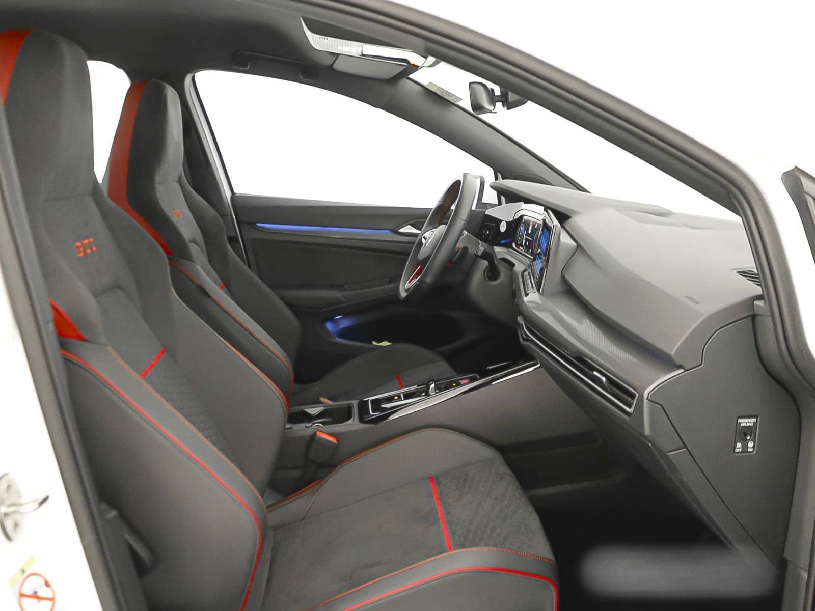 Volkswagen Golf VIII GTI Clubsport 2.0 TSI LED Navi ParkPil foto 13