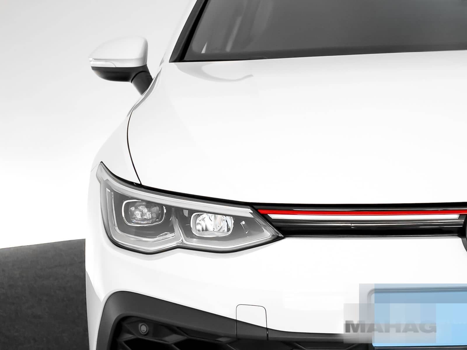 Volkswagen Golf VIII GTI Clubsport 2.0 TSI LED Navi ParkPil foto 10