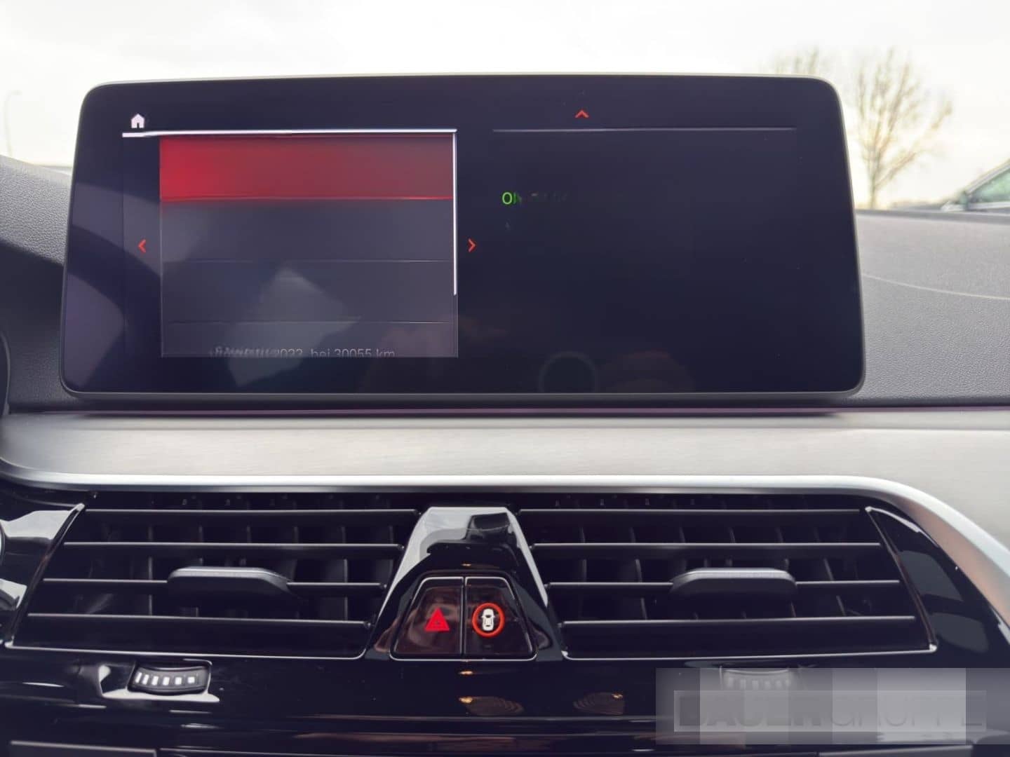 BMW 530 dAT M SPORT LASER HUD PANO KAMERA KEYLESS foto 24