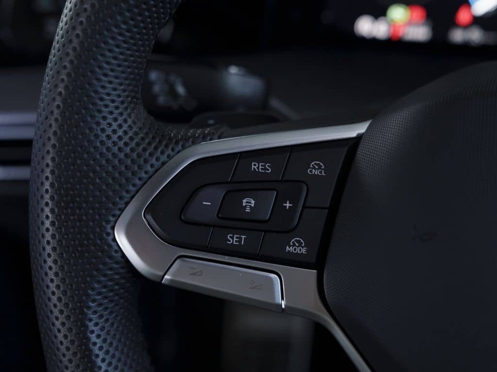 Volkswagen Golf VIII GTE 1,5 l eHybrid DSG ACC PANO HUD SHZ foto 18