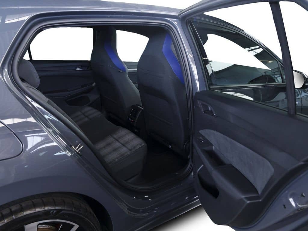 Volkswagen Golf VIII GTE 1,5 l eHybrid DSG ACC PANO HUD SHZ foto 4