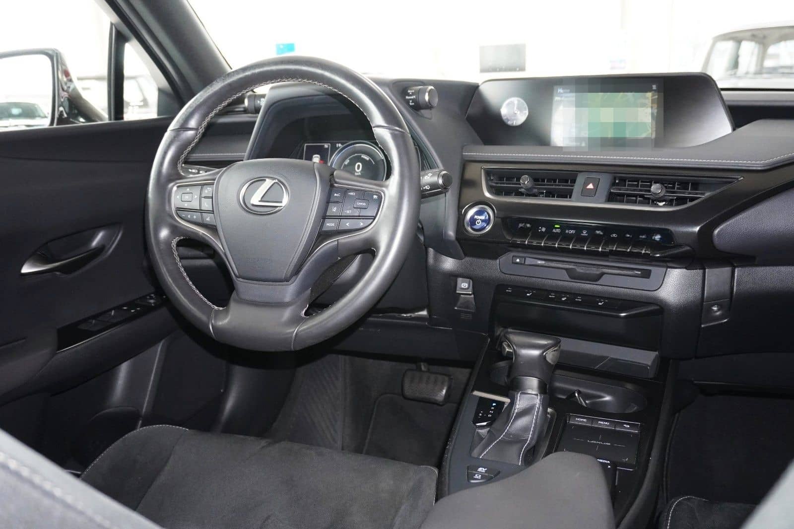Lexus UX 250h Navi LED Kamera Lenkradhzg. foto 19