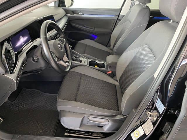 Volkswagen Golf Active 1.5 TSI NAVI+PANO+SHZ+KLIMAAUTO foto 5