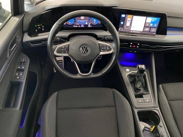 Volkswagen Golf Active 1.5 TSI NAVI+PANO+SHZ+KLIMAAUTO foto 7