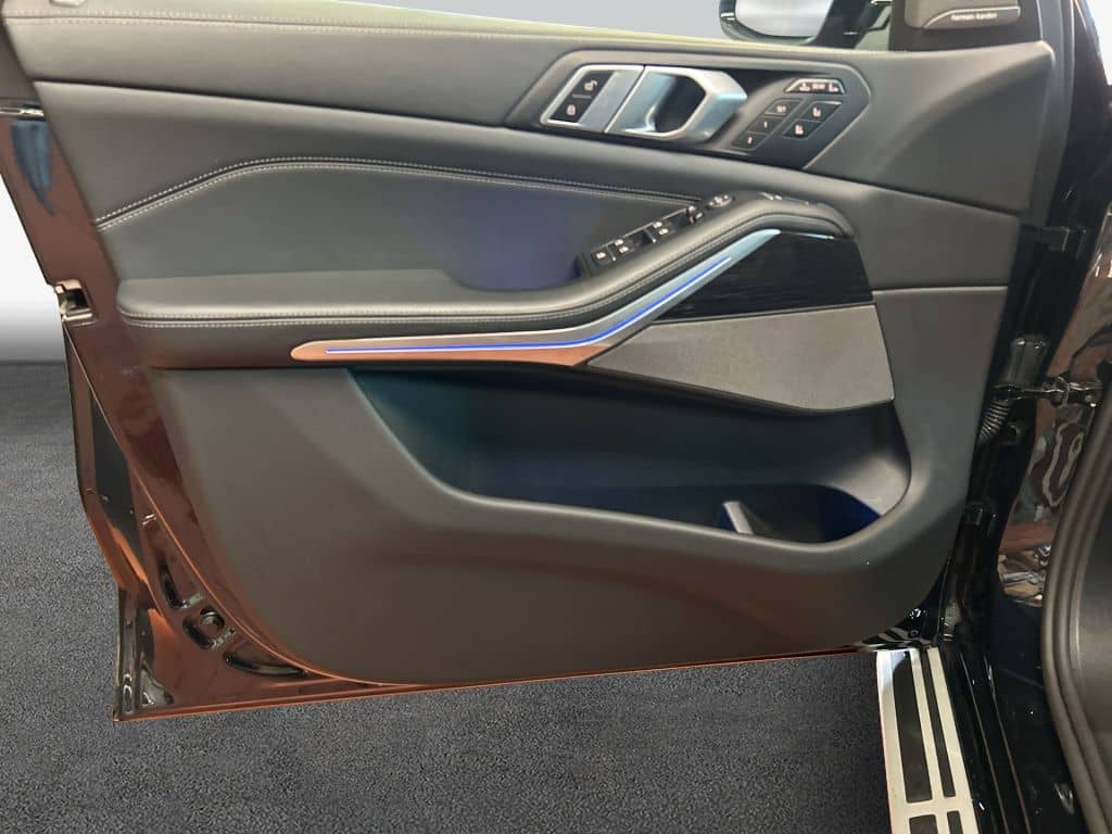 BMW X7 xDrive40d M-PaketPro AHK Pano HiFi Massage foto 21