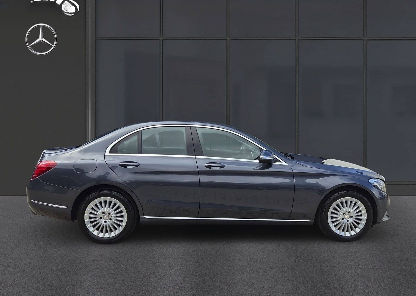 Mercedes-Benz C 220 d Exclusive AHK NAVI Memory Kamera Ambient foto 4