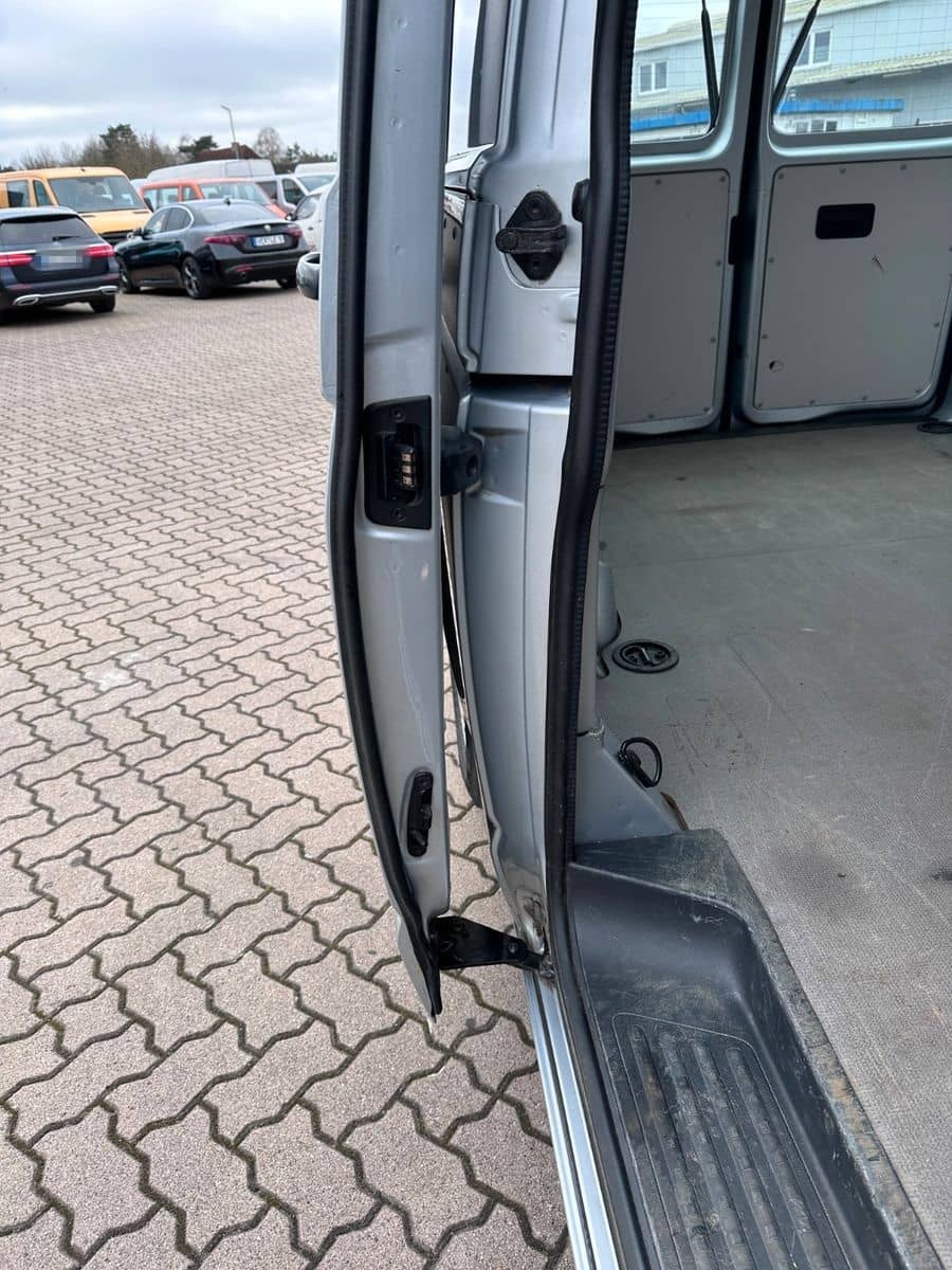 Volkswagen T6 Transporter KA L2H2/ 110kw/ AC/ 2 Sitze/ AHK foto 17