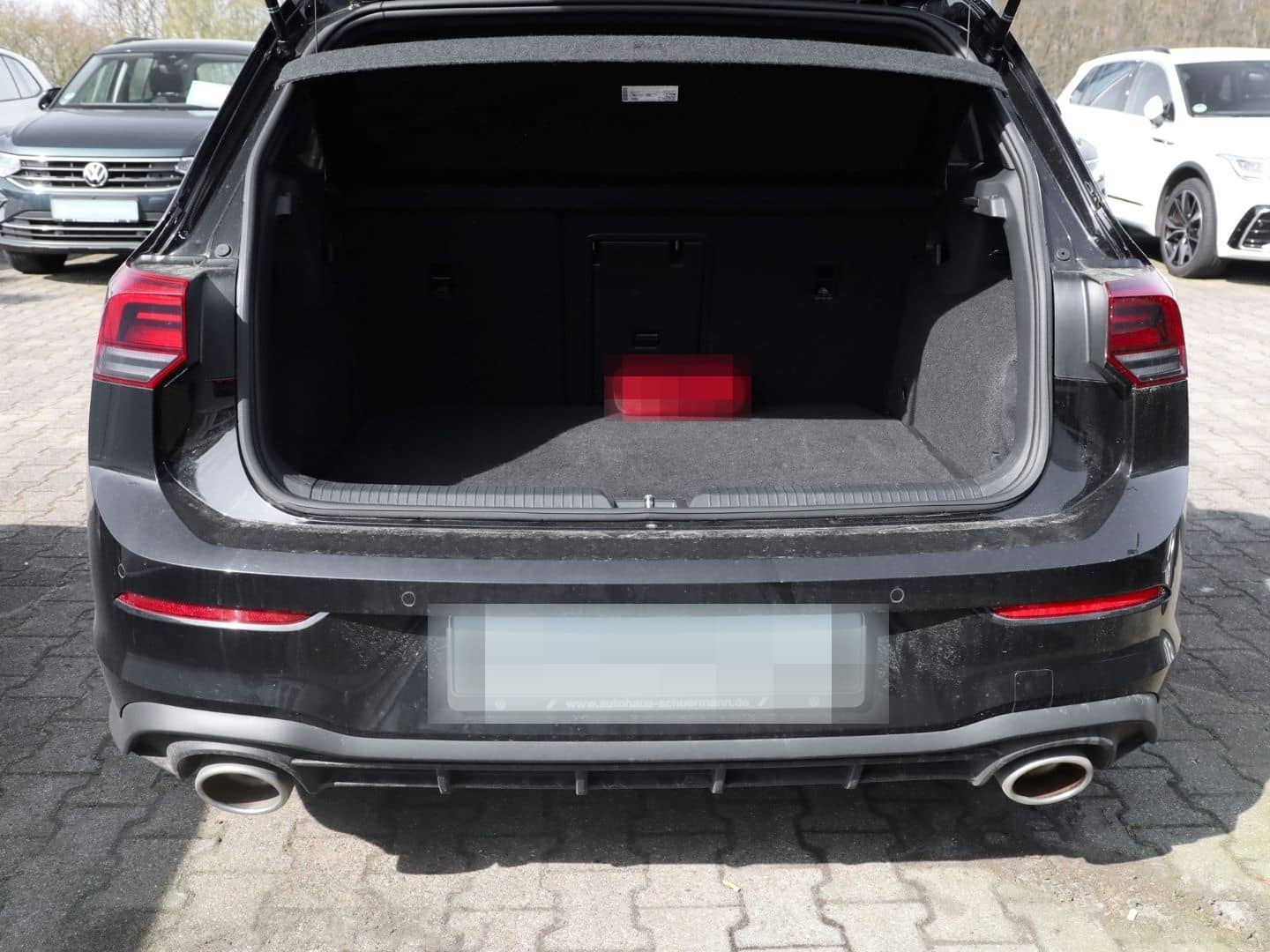 Volkswagen Golf VIII CLUBSPORT 2.0 DSG DCC NAVIPRO KEYLESS foto 11