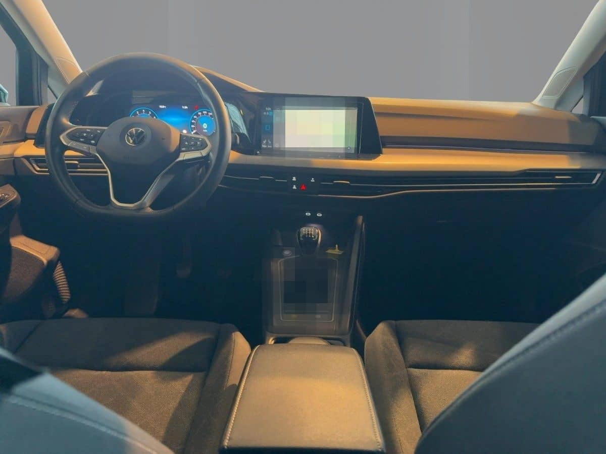 Volkswagen Golf VIII 1.5 TSI Life Ganzjahresreifen Rückfahr foto 12