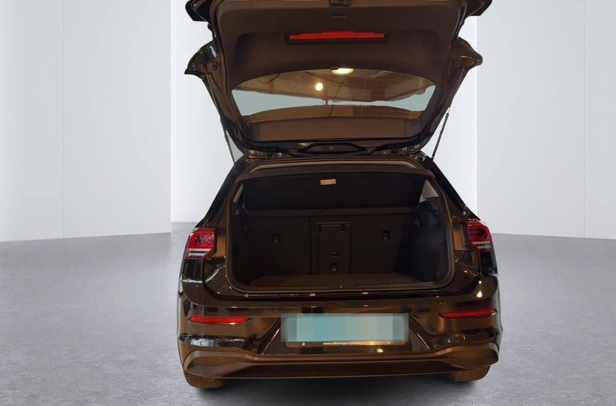 Volkswagen Golf VIII 1.5 TSI Life Ganzjahresreifen Rückfahr foto 8