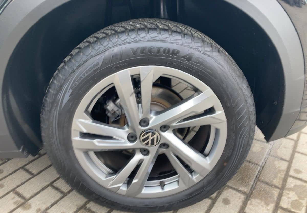 Volkswagen T-Roc R-Line 2.0 l TDI DSG foto 12