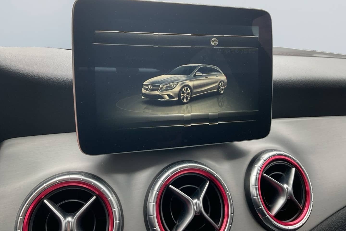 Mercedes-Benz CLA 200 Shooting Brake d AMG Line *LED*Navi*CAM* foto 15