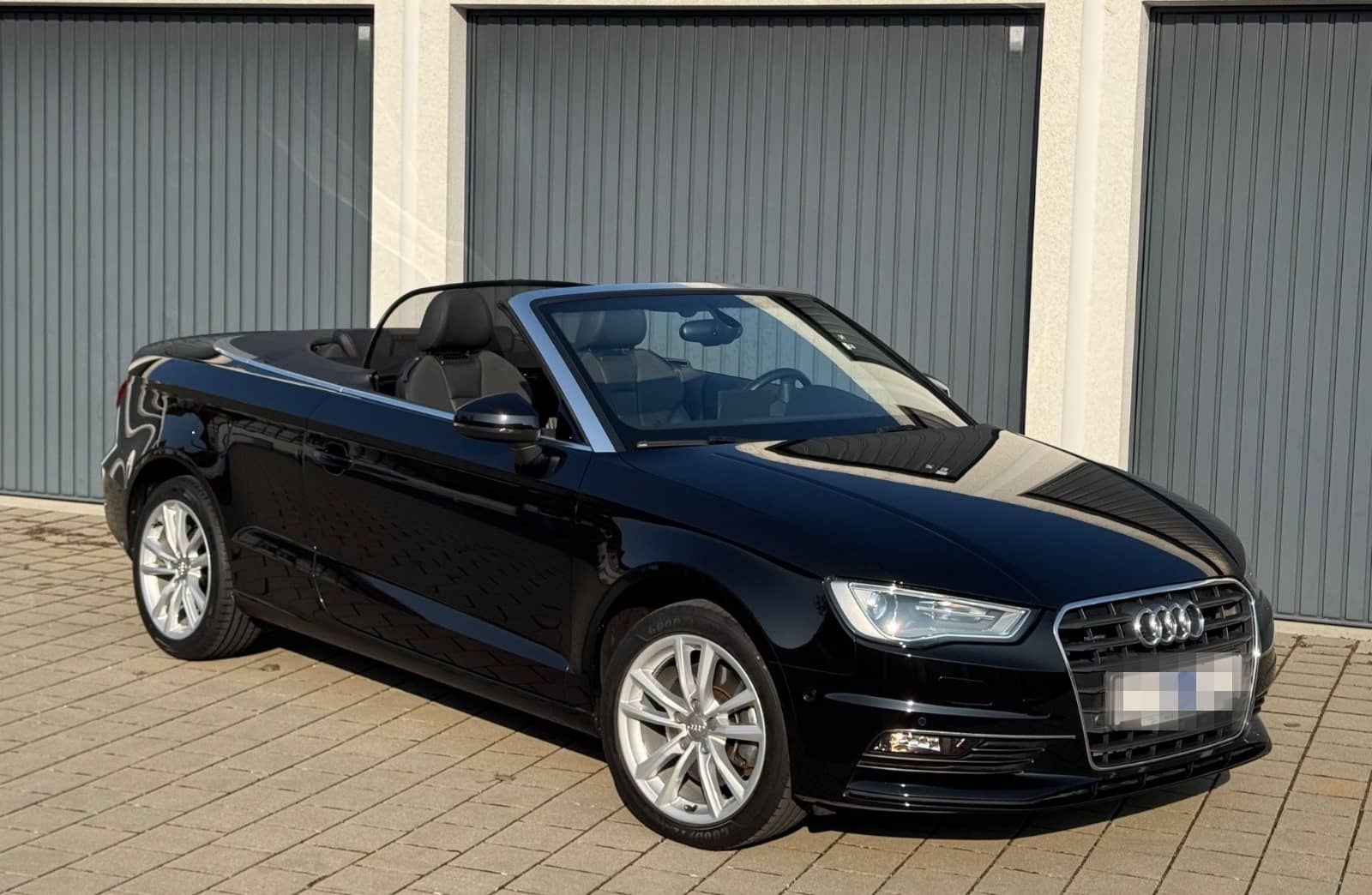 Audi A3 Cabriolet quattro *1.Hand/Leder/Xenon/Kamera* foto 1