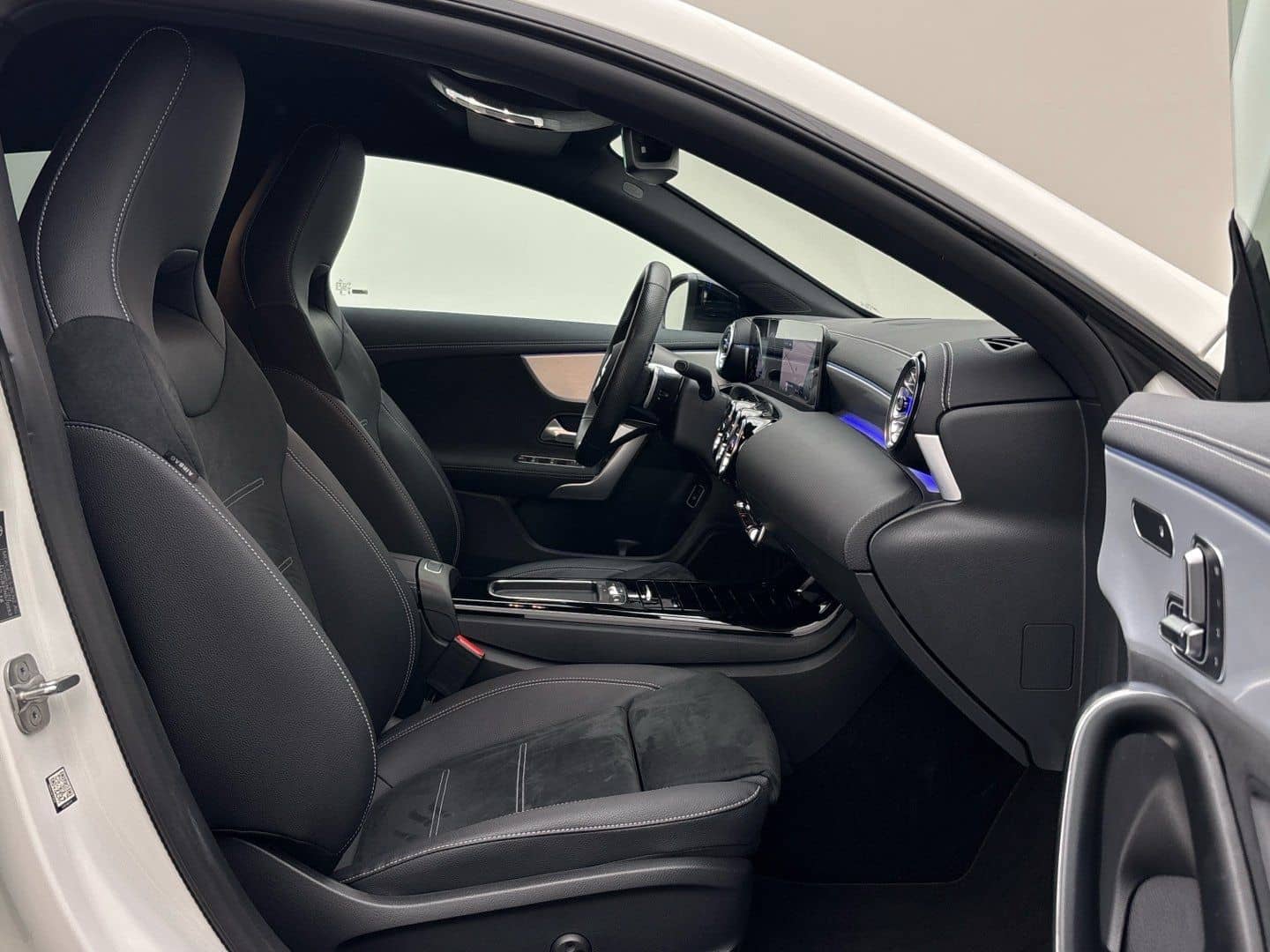 Mercedes-Benz CLA 200 d SB AMG Night Multibeam-LED Kamera AHK foto 14