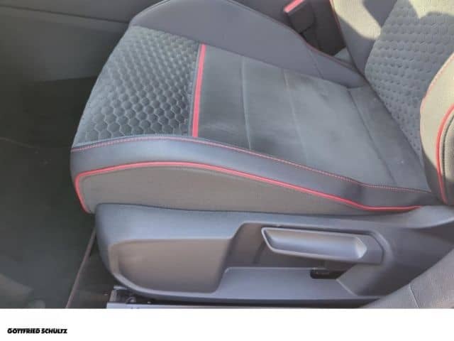 Volkswagen Golf GTI Clubsport BLACK LED PANO NAVI foto 10